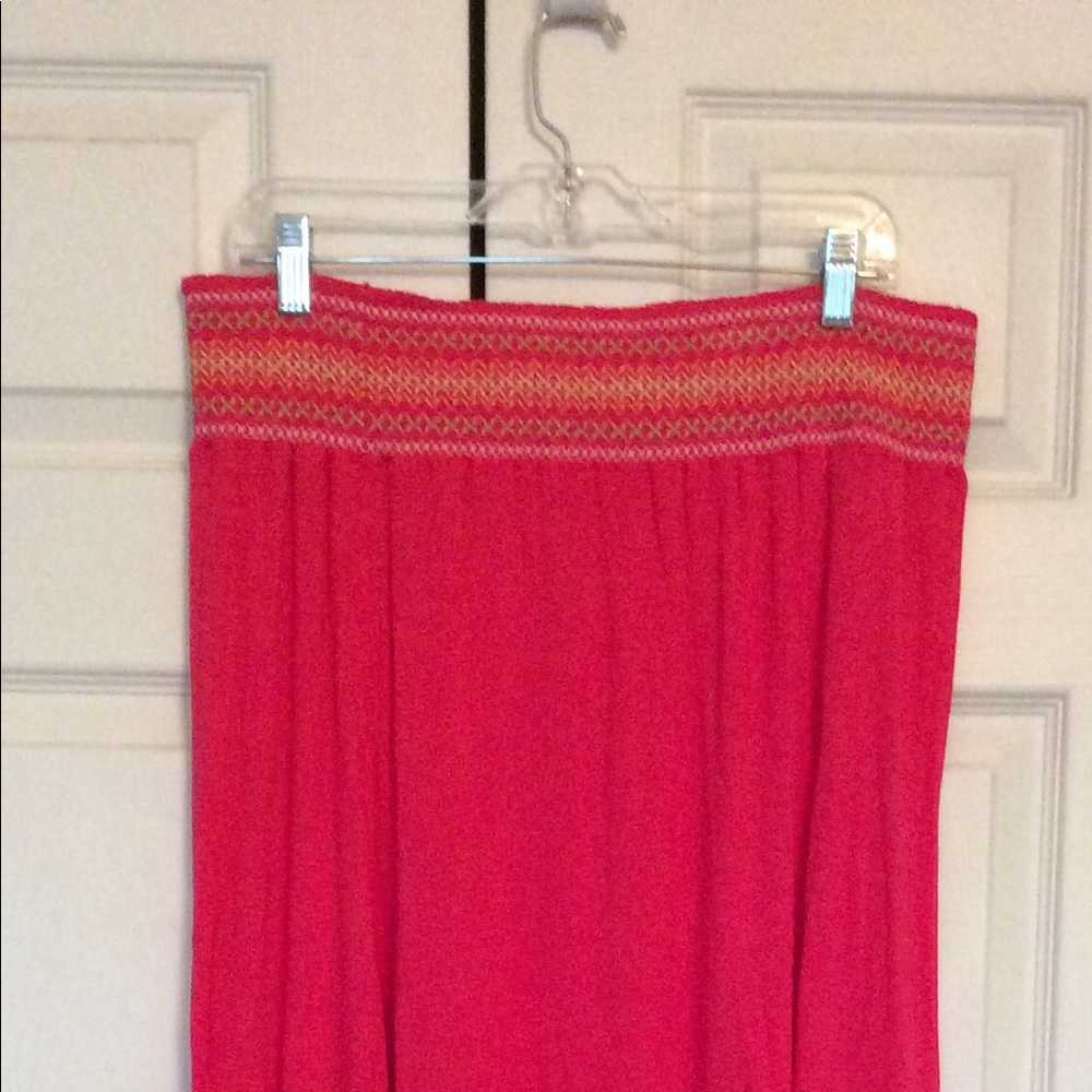 Women’s Salmon Colored Long Skirt Sz 14/16W